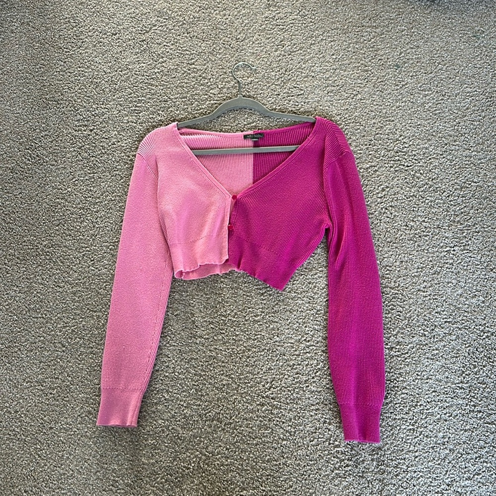 Wild fable cropped cardigan sweater, pink and hot pink: size L
